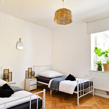 Apartment Soulful *